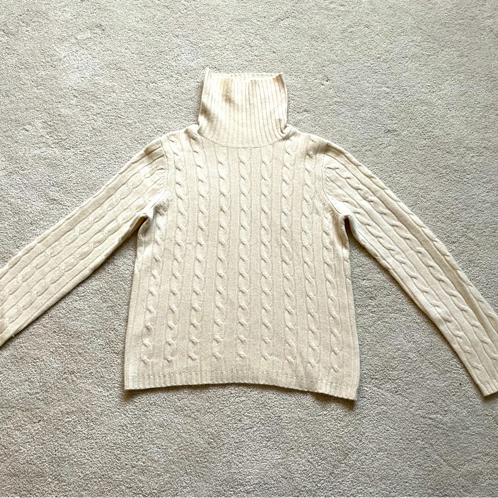 Turtleneck soft cable design sweater. Size medium.